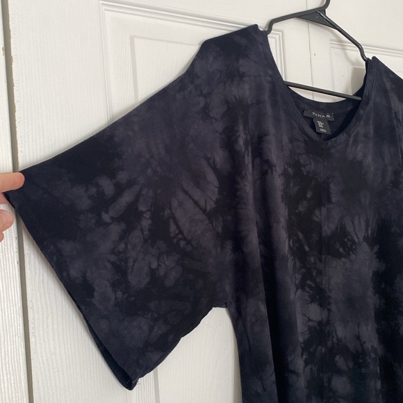 Tahari tie dye top - Picture 4 of 4